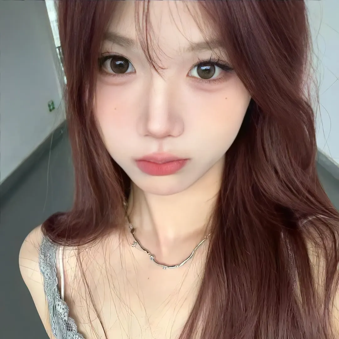 弱比少男闯女校